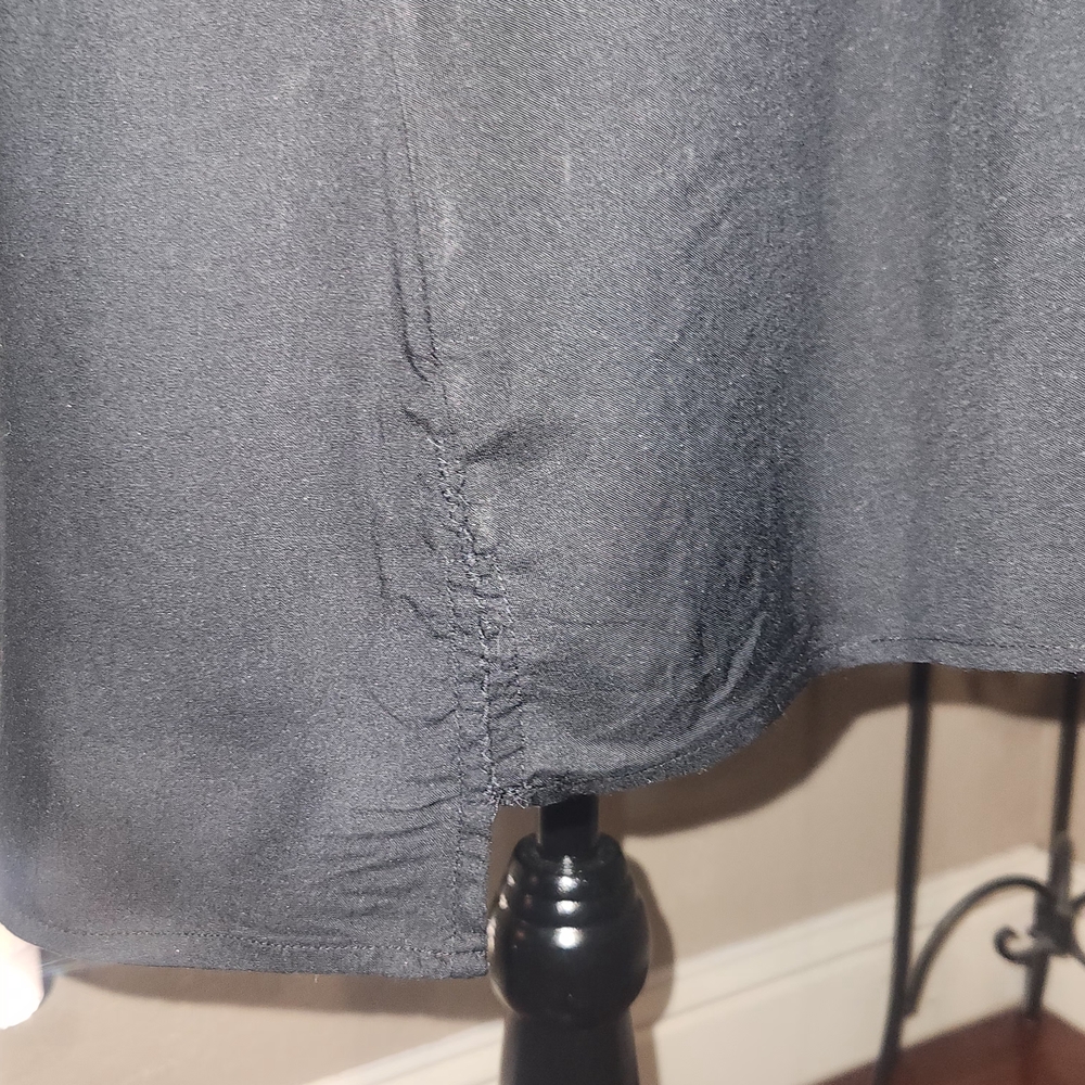 Nine West Vintage America Elegant Black Blouse with Pink Embroidery - Picture 3 of 6